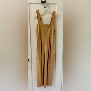 Linen Lux, Small beige overalls